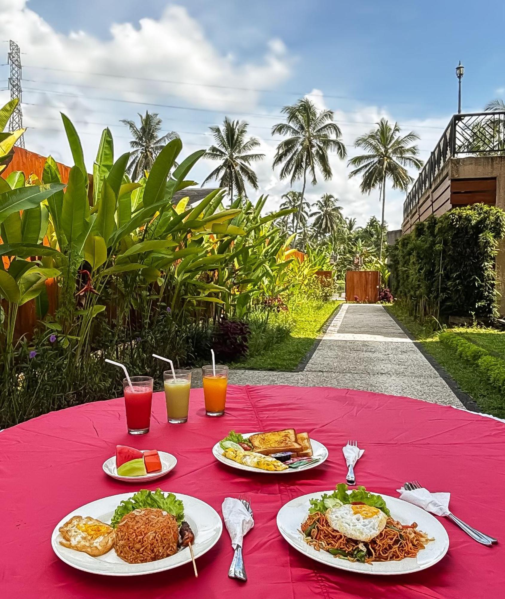Triyana Resort And Glamping Payangan Luaran gambar